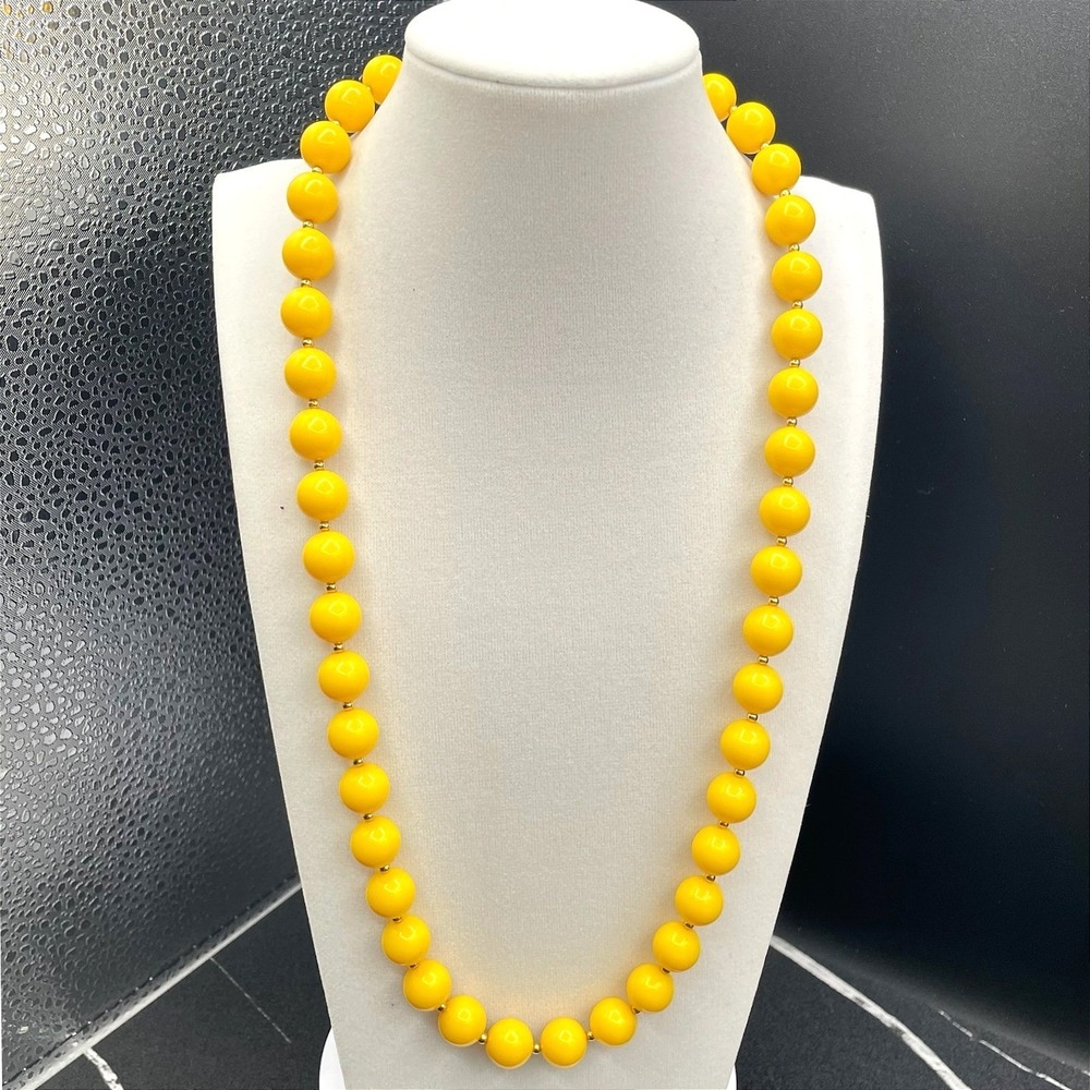 Vintage Yellow Graduated‎ Glossy Retro Fashion Classic Bead Necklace Statement